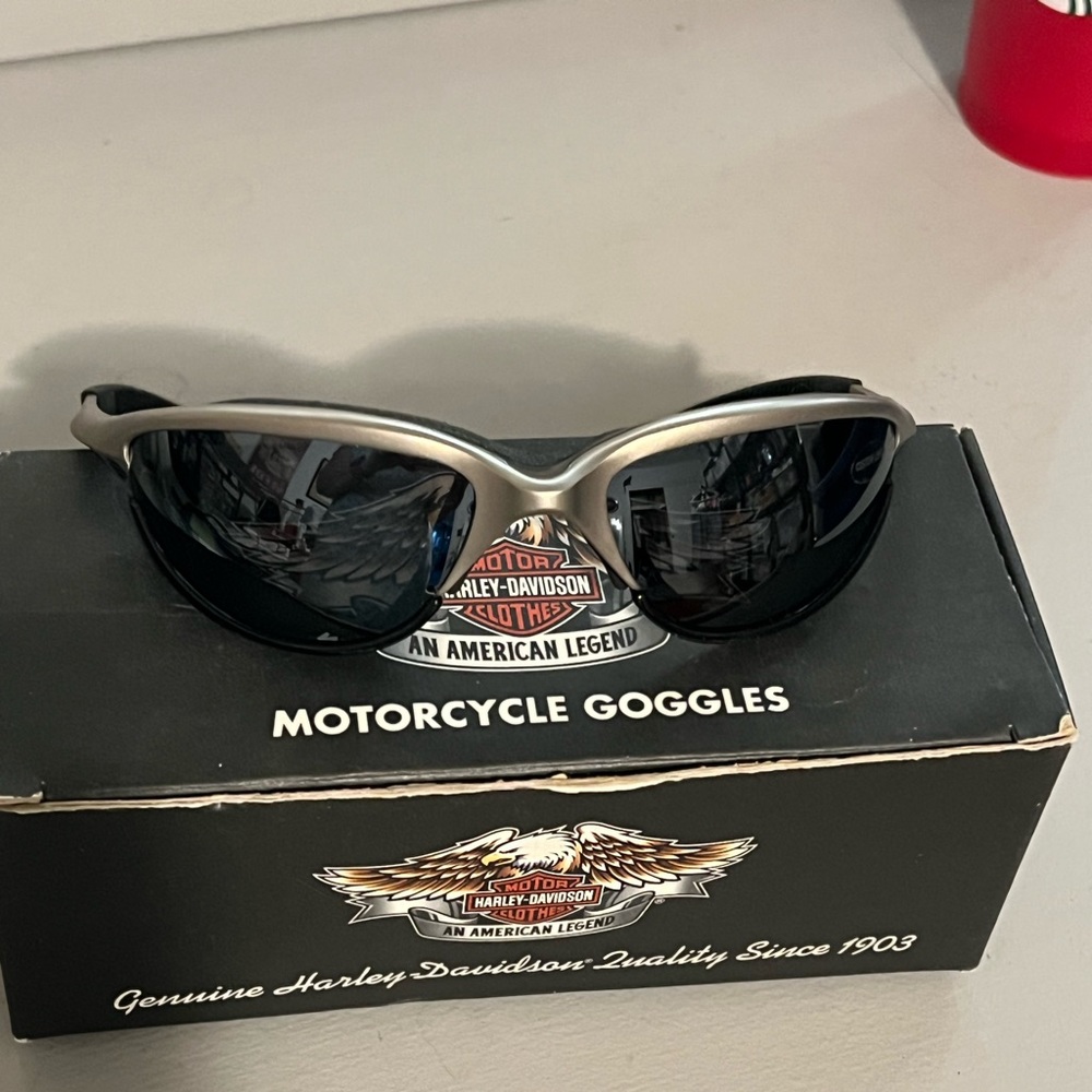 Brand new Harley Davidson goggles.  Retail $250